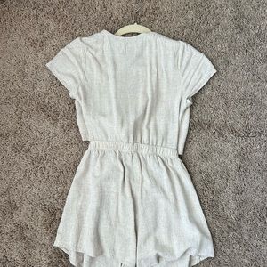 Princess Polly romper size 4